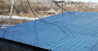 Демонтаж поликарбоната с крыши в Якутске - услуги по доступной цене от 634 рублей